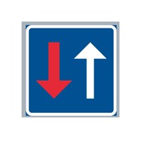 B7 N3 Vägmärke Mötande har väjningsplikt, 400x400 mm, plastskylt