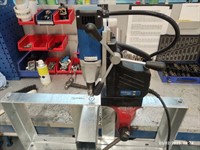 Stabil-ram till vägbom (modifierad 13006-11)