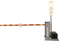 Automatisk bom till trafiksignal och lotsljus