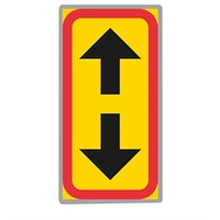 T-tavla T11-7, 3 gul/röd "dubbelpil upp/ned", 400x200 plast